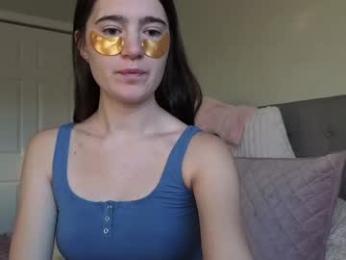 bambifarrina webcam chaturbate model stream image