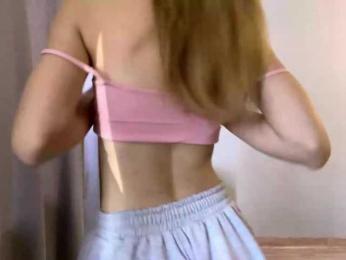 PinkPetal webcam bongacams model stream image