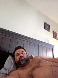 Roddog18 webcam model stream image