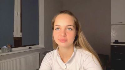 YevetteJakeman webcam model stream image