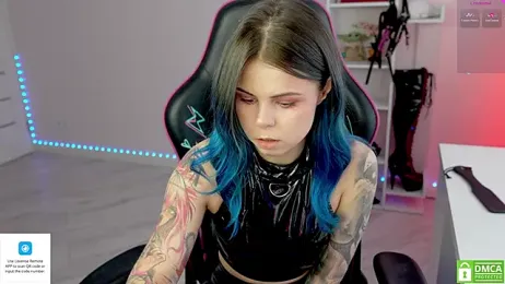 QueenAliceX webcam stripchat model stream image