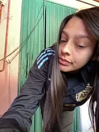 OrianaXclusive webcam stripchat model stream image