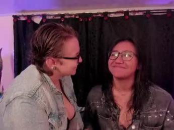 crazy_cakes_ webcam model stream image