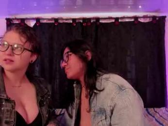 crazy_cakes_ webcam model stream image