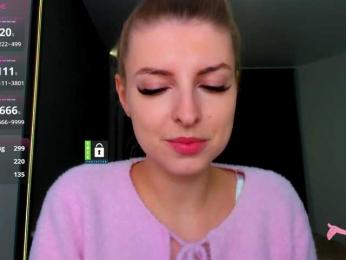 PinkPanterka webcam model stream image