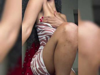 Velveet webcam model stream image