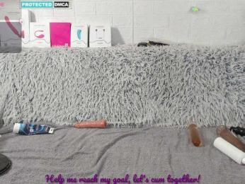 Lara-Croft_Cristan webcam model stream image