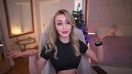 GraceCandy webcam model stream image