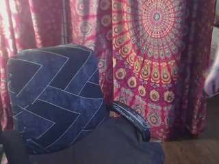 ireallysquirt webcam model stream image