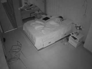 voyeurcam-casa-salsa-bedroom-2 webcam model stream image