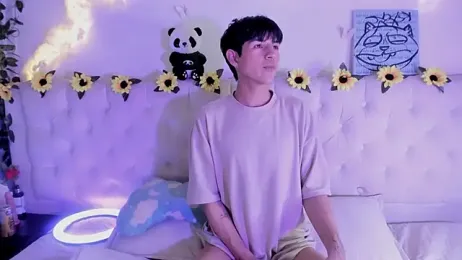 AleAurarashi webcam stripchat model stream image