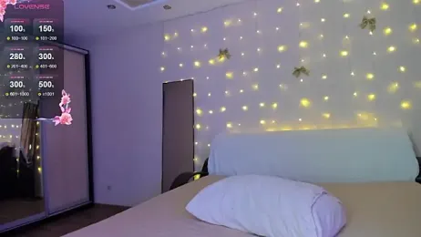 May_Flower webcam model stream image