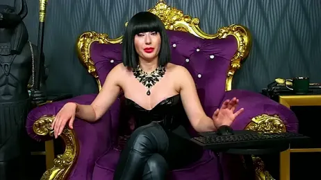 LaraMaeve webcam model stream image