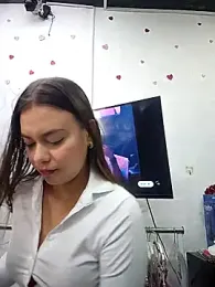 rapunzel069 webcam model stream image