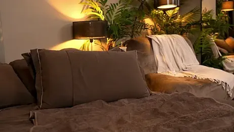 _keeti_ webcam model stream image