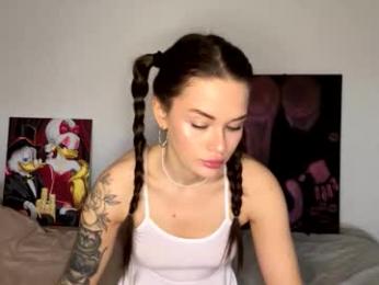 petal_couple webcam chaturbate model stream image