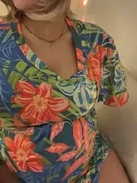 Maya_mimi webcam model stream image