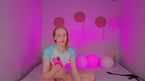 Olivia-Pink webcam stripchat model stream image