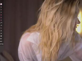 _ifyouwant_ webcam model stream image