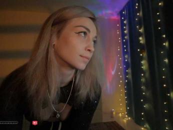 DigitalAlexa webcam model stream image