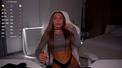 eVvushka webcam model stream image