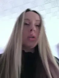 Mona_Plus webcam stripchat model stream image