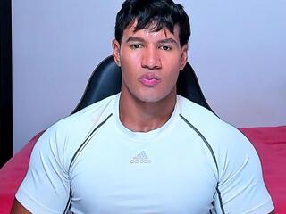Cris Cruz webcam flirt4free model stream image