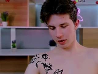 leo-valor webcam model stream image