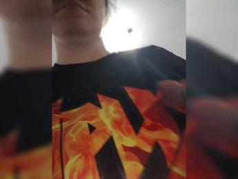 Xo4y-SeXa webcam model stream image