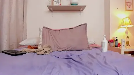 LauraRaider webcam model stream image