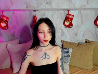 Ellen-Hops webcam model stream image