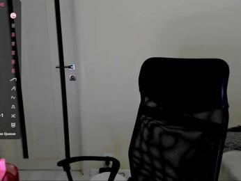 Kimmber webcam bongacams model stream image