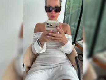 -CandyViki- webcam model stream image