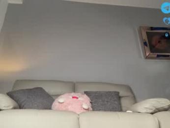 _gummies15 webcam model stream image