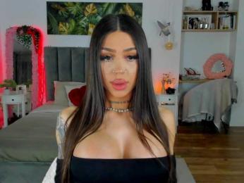 Fancy-t33n webcam bongacams model stream image