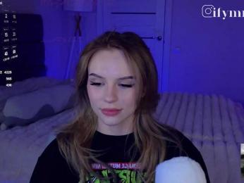 fymryn webcam bongacams model stream image