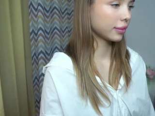 pricillamincer webcam model stream image