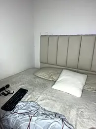 VioletPearson webcam stripchat model stream image