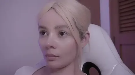 bella_adams_ webcam model stream image