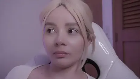 bella_adams_ webcam model stream image