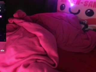 blondiewithanass webcam model stream image