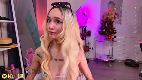 MyLoulaby webcam stripchat model stream image