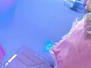 karolla-bigcock webcam model stream image