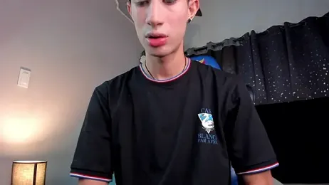 NovaaWheler webcam stripchat model stream image