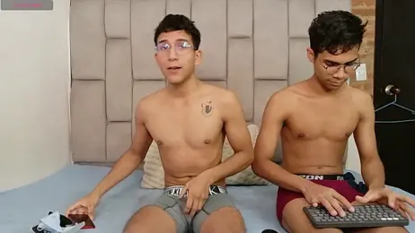 Desire4Duo webcam stripchat model stream image