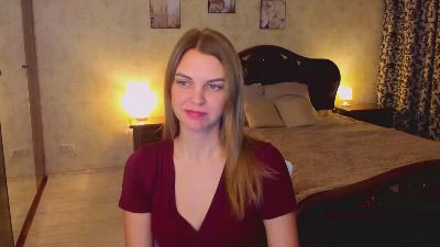 LunaFlinn webcam model stream image