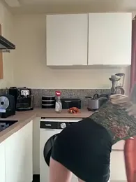 lola_tentatiion webcam model stream image