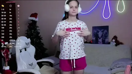 SharybbFace webcam stripchat model stream image