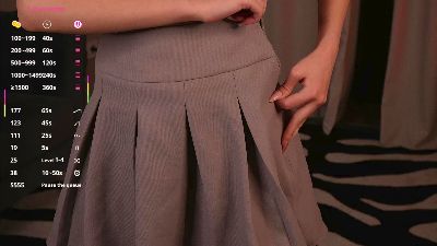 CorrieCrewe webcam model stream image