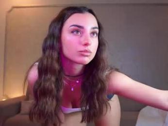 dinacaguimbal webcam chaturbate model stream image